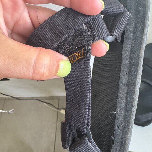 Teva Black Strappy Sport Sandals – Women’s Size 7– - Picture 6 of 8